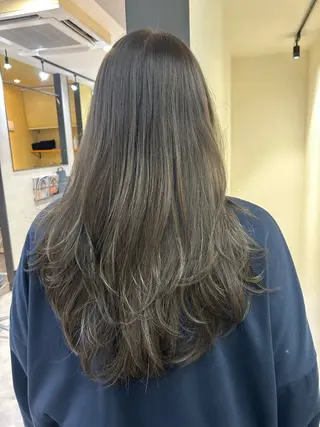 ロング カラー hubhair レイヤー/透明感のヘアスタイル