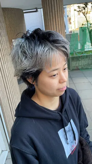 ショート カラー MATSURI BASE.AWAJIのヘアスタイル