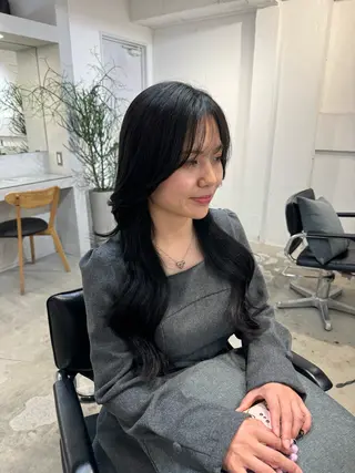 セミロング 新宿/顔周りカット +レイヤー=しずく♩のヘアスタイル