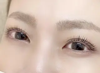 マツエク・マツパ Jrスタッフ LIBELLE京橋のネイルデザイン