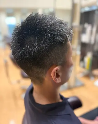 ショート メンズ LIPPUL QOT Runaのヘアスタイル