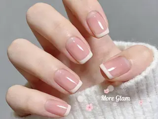 ネイル More Glam 池袋東口店のネイルデザイン