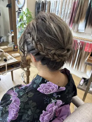 Mirashy 成田のヘアスタイル