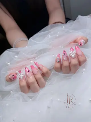 ネイル IRO Nail Studioのネイルデザイン