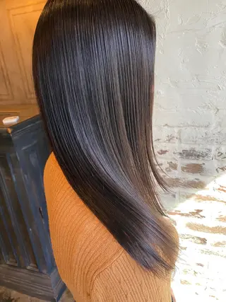 ロング カラー conne& ririのヘアスタイル
