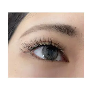 マツエク・マツパ eyelash Anmut Lunaのマツエク・マツパデザイン