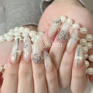 ネイル Queens ゲンのネイルデザイン