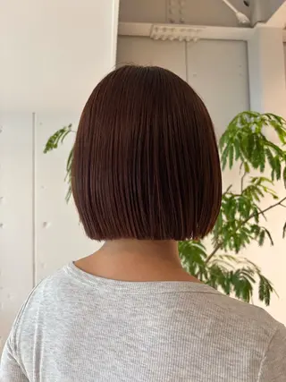 カラー 岡あかね ブリーチ なし透明感ベージュのヘアスタイル