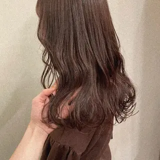 カラー 依咲 isakiのヘアスタイル