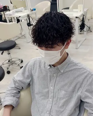 ショート パーマ メンズ 似合わせカットのプロ 美容師yamadaのヘアスタイル