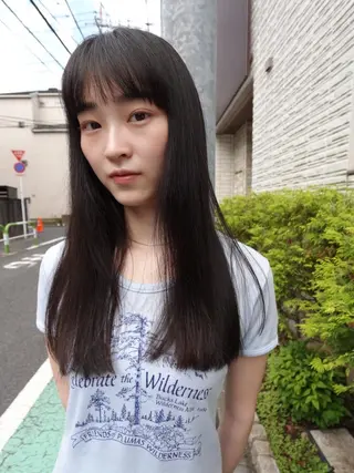 ミディアム カラー パーマ CEINE PATHのヘアスタイル
