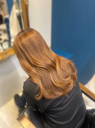 セミロング 艶髪 藤原まいこのヘアスタイル