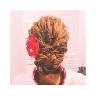 ロング ヘアアレンジ ハイトーン/ブリーチ ルミエール/新栄/栄のヘアスタイル