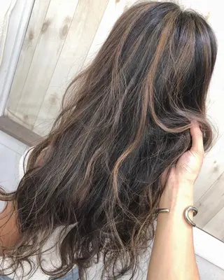 ロング Loob.TOKYO MIYA🌈のヘアスタイル