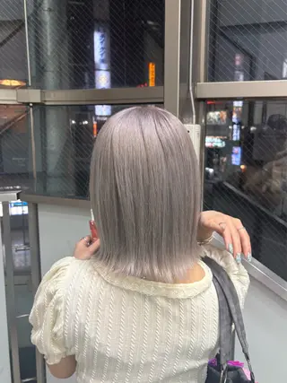 カラー MIRAI エクステ/編み込みのヘアスタイル
