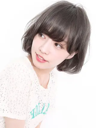 ショート ミディアム セミロング 嶋崎 留美のヘアスタイル