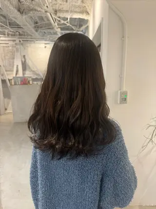 セミロング 新宿/顔周りカット +レイヤー=しずく♩のヘアスタイル