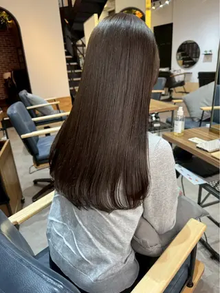 カラー 青山 弦生のヘアスタイル