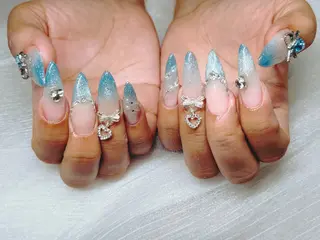 ネイル REI 池袋のネイルデザイン
