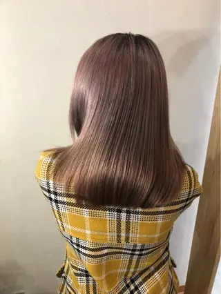 セミロング 小西 美帆のヘアスタイル