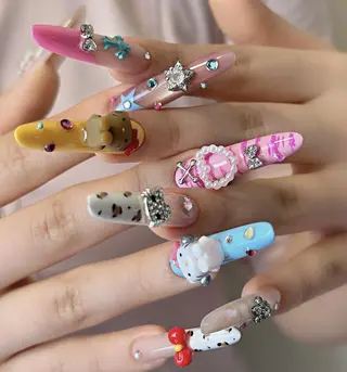 ネイル 💫 Tsuki_Nailのネイルデザイン