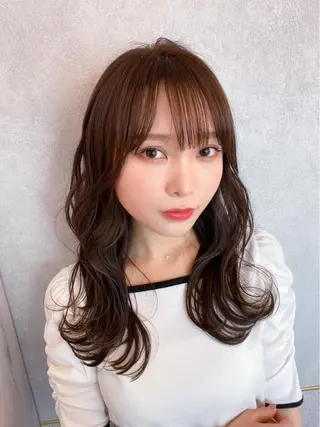 セミロング カラー 新宿/韓国風レイヤー 髪質改善/渋谷直樹のヘアスタイル