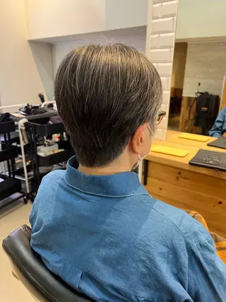 ショート MATSU 🌟個性派カラーのヘアスタイル