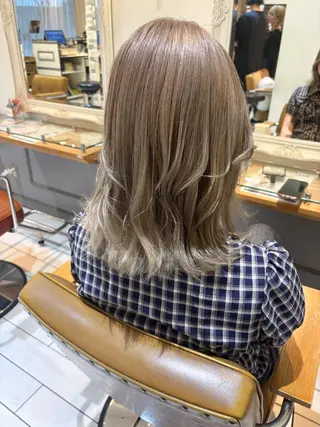 ミディアム Noel .⋆𝜗𝜚のヘアスタイル