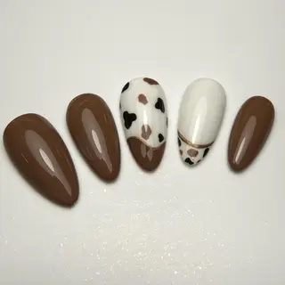 ショート ニャット アインのネイルデザイン