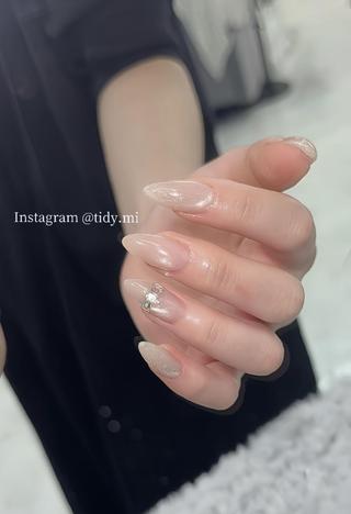 ネイル TIDY. Suzukaのネイルデザイン