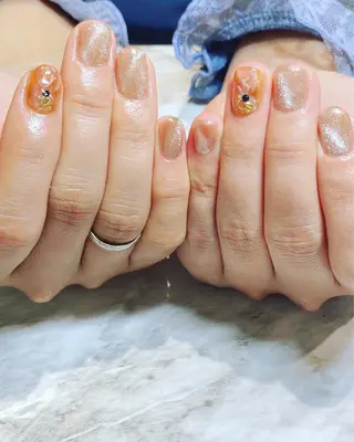 ネイル ✴︎:.｡. MAKI.｡.:✴︎のネイルデザイン