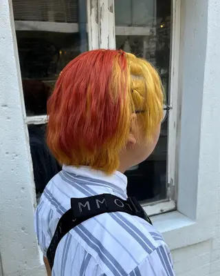 カラー ヘアアレンジ メンズ SAKI⭐️ブリーチ ・艶カラー⭐️のヘアスタイル