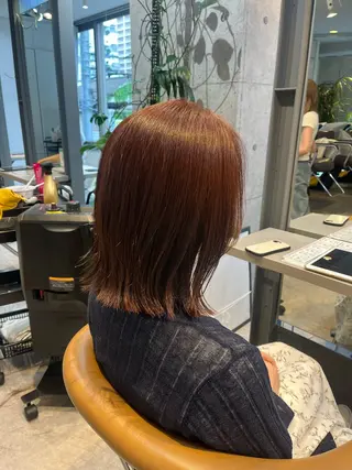 ミディアム うしだ かおるのヘアスタイル