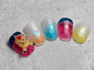 ネイル lucky nail 歌舞伎町のネイルデザイン