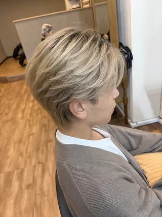 カラー メンズ 野呂 隼人のヘアスタイル