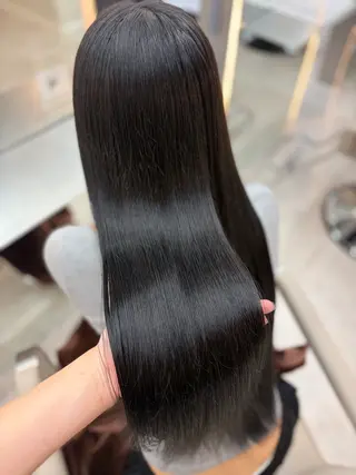 ロング カラー 🎀asumi 🍓艶カラー特化🎀のヘアスタイル