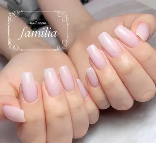 ネイル -nailroom- familiaのネイルデザイン