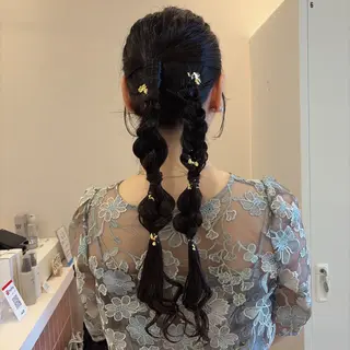 ヘアアレンジ aika🐩 /艶カラー/レイヤーのヘアスタイル