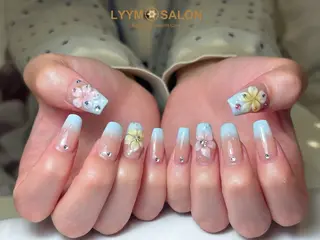ネイル LYYM Salonのネイルデザイン