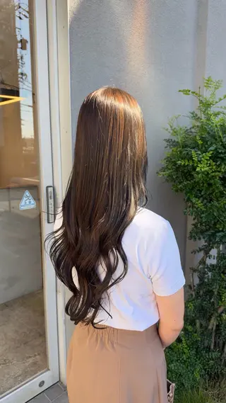 ロング カラー 坂下 かのんのヘアスタイル