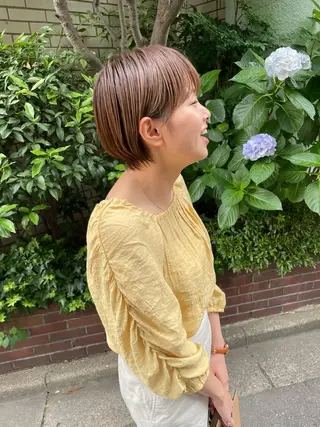 ショート カラー ヒナゴ トヨカズのヘアスタイル