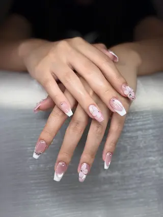 ネイル 本田 秋のネイルデザイン