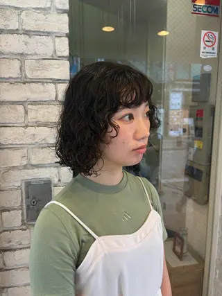 ショート 🪐海外hair/パ ーマ/暖色/ミミ🌻のヘアスタイル
