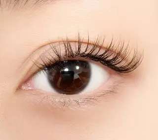 マツエク・マツパ EYE 405 Mikaのマツエク・マツパデザイン