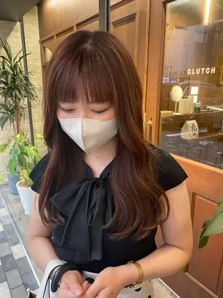 ロング 河上 麻衣/白髪ぼかしのヘアスタイル