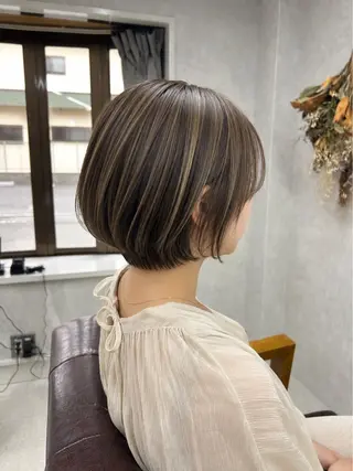 ショート カラー Lien 深井店のヘアスタイル