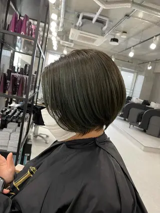 ショート バレイヤージュ特化/ アキラのヘアスタイル