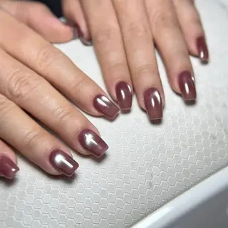 セミロング T&D NailSalonのネイルデザイン