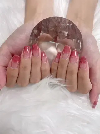 ネイル Lueur/リュール ☺︎のネイルデザイン