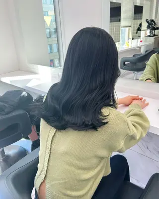 ミディアム カラー パーマ ヘアアレンジ メンズ キッズ ネイル マツエク・マツパ アイブロウ 🦋縮毛/韓国レイヤ ー/透明感カラー🦋のヘアスタイル